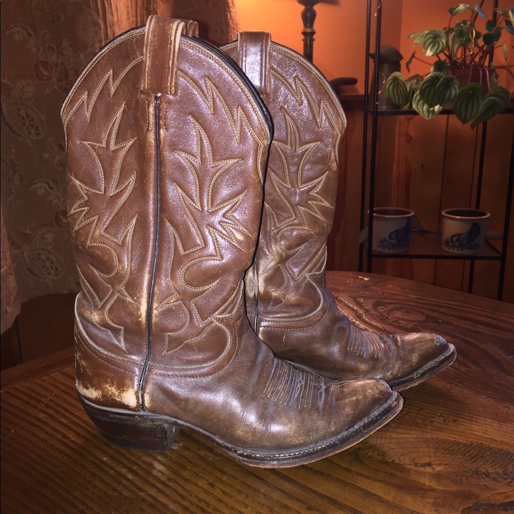 VINTAGE Tony Lamas